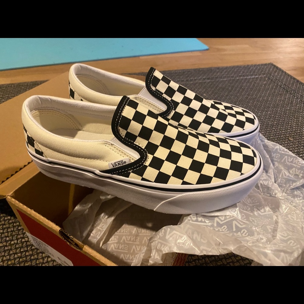 Vans new with tags size 8 stacked platform checker board slip ons never worn